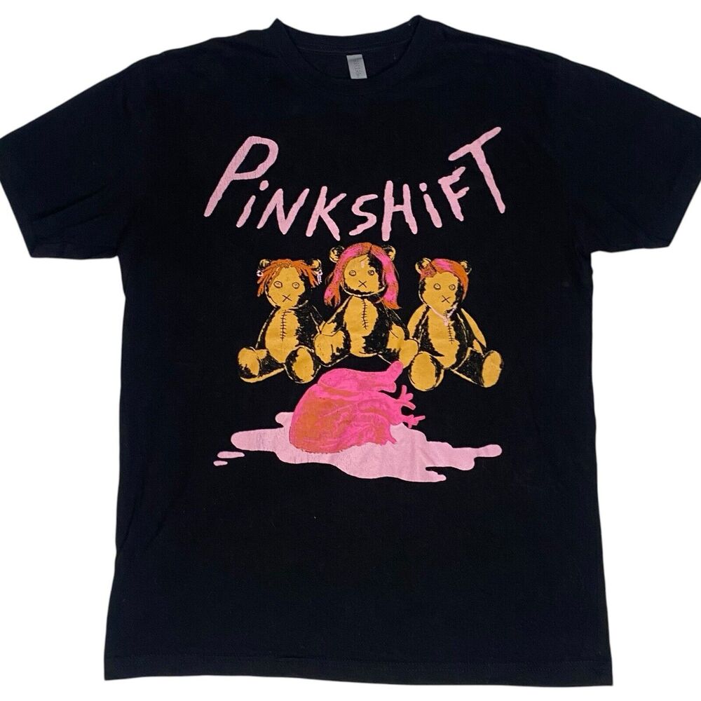 PinkShift Bear Heart Tee Adult M Emo Rock Punk Alternative Fan Merch Collectible